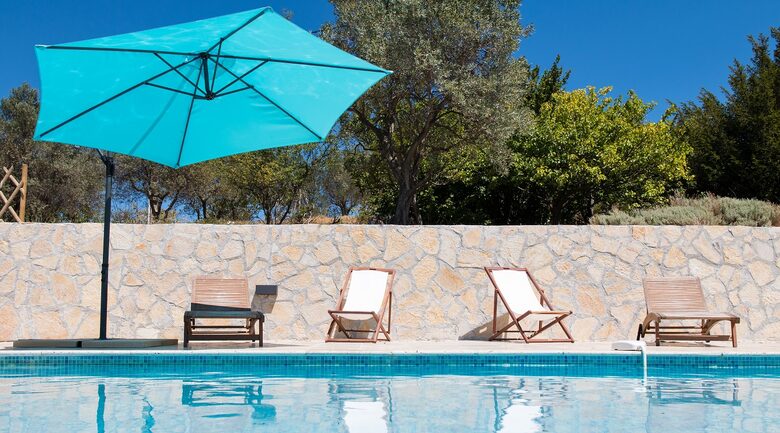 Beautiful French Farmhouse in Provence - Aups, France