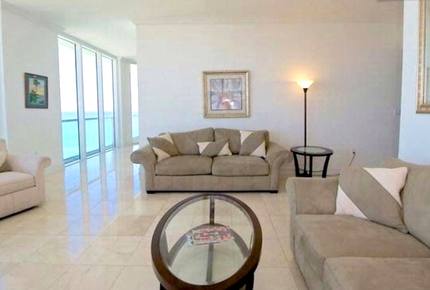 Sunny Isles Oceanfront Luxury - Sunny Isles Beach, Miami, Florida