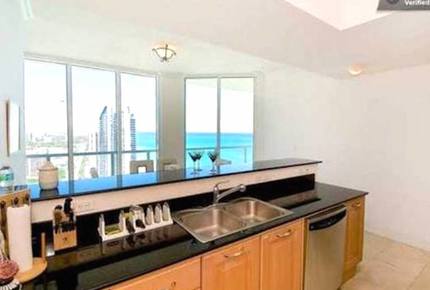 Sunny Isles Oceanfront Luxury - Sunny Isles Beach, Miami, Florida