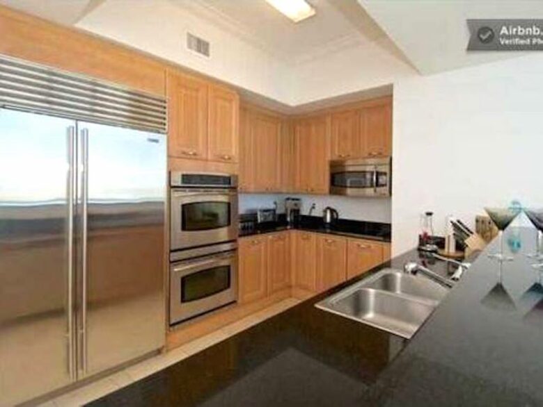 Sunny Isles Oceanfront Luxury - Sunny Isles Beach, Miami, Florida