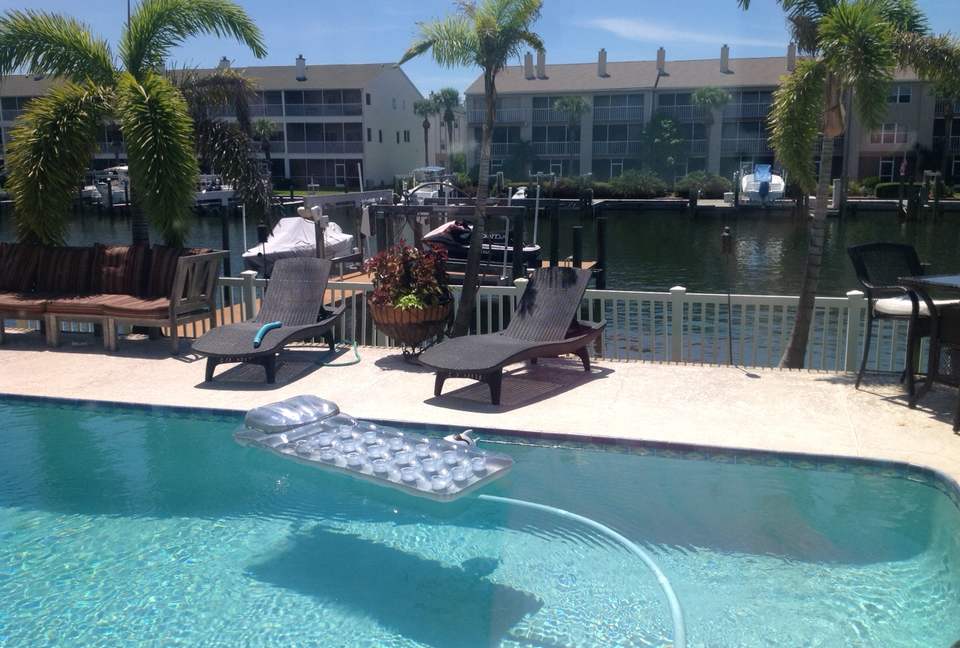 Canal Waterfront Dream - Tierra Verde, Florida