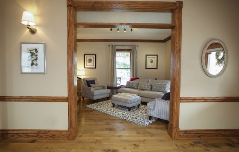 Niagara Vineyard Estate House - Niagara, Canada