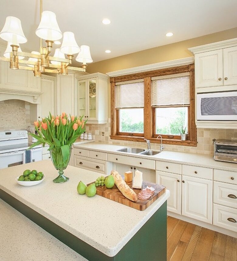 Niagara Vineyard Estate House - Niagara, Canada