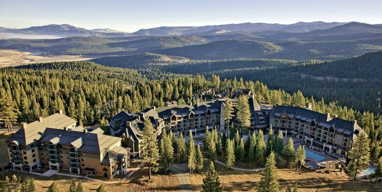 2 Bedroom Lake Tahoe Residence with Ritz Resort Amenities - Truckee, California