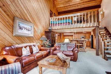 Ridgepoint Townhomes at Beaver Creek, Three Bedroom Residence - Avon, Colorado