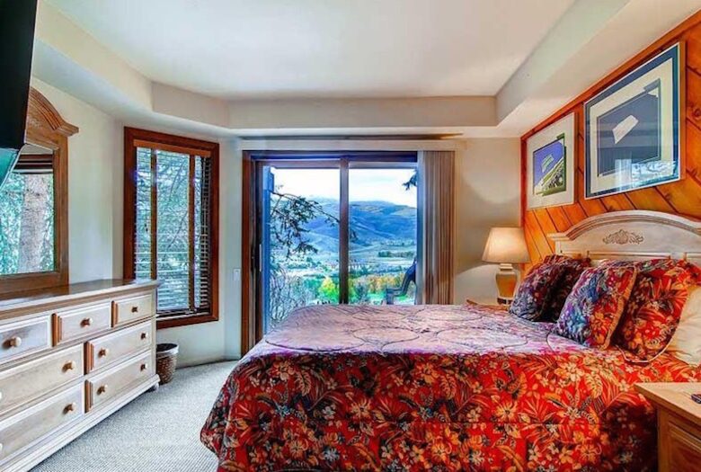 Ridgepoint Townhomes at Beaver Creek, Three Bedroom Residence - Avon, Colorado