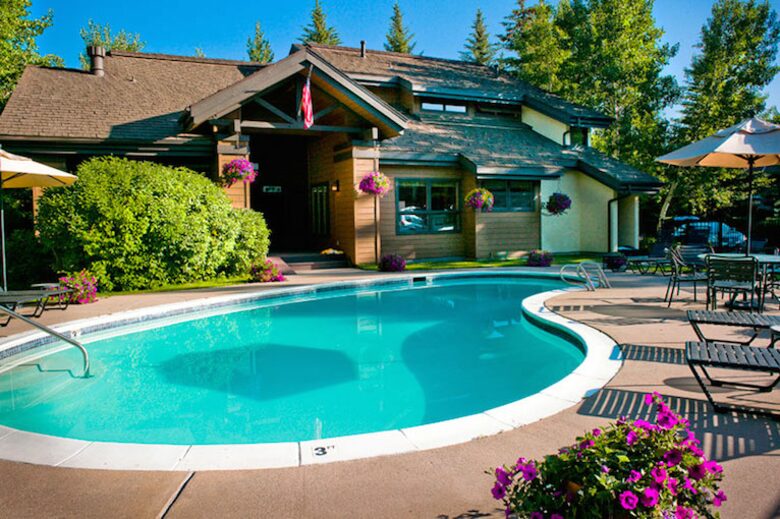 Ridgepoint Townhomes at Beaver Creek, Three Bedroom Residence - Avon, Colorado