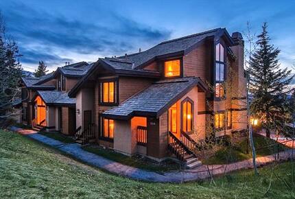 Ridgepoint Townhomes at Beaver Creek, Three Bedroom Residence - Avon, Colorado