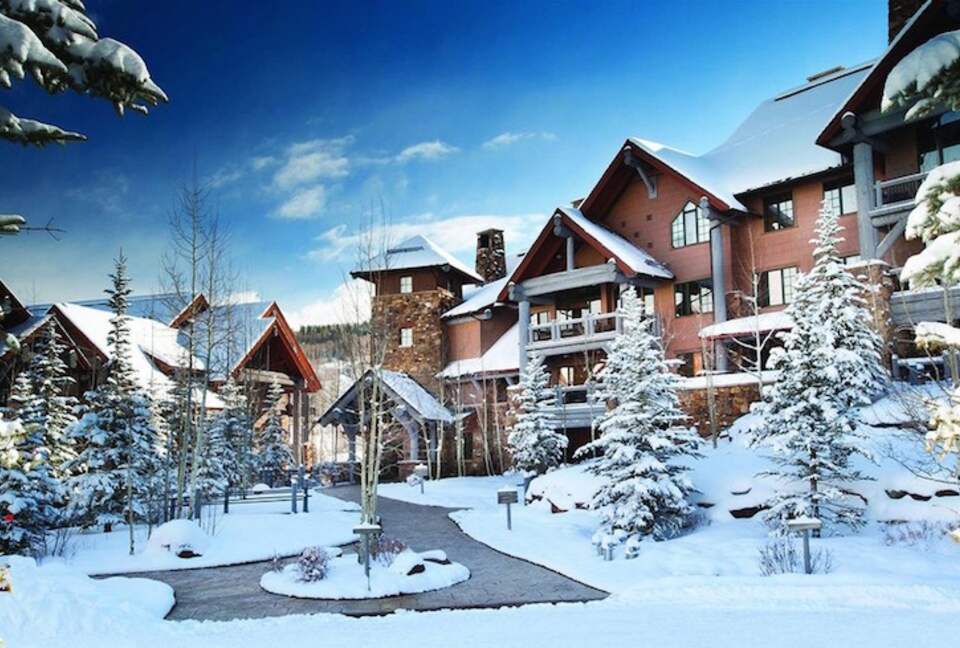 Ridgepoint Townhomes at Beaver Creek, Three Bedroom Residence - Avon, Colorado