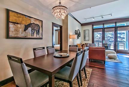 2 Bedroom Lake Tahoe Residence with Ritz Resort Amenities - Truckee, California