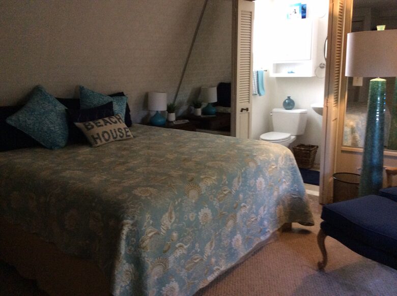 On The Water Newport Beach - Newport Beach, California