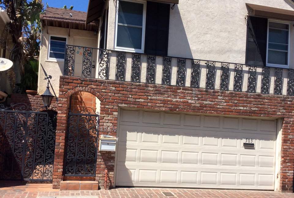 On The Water Newport Beach - Newport Beach, California