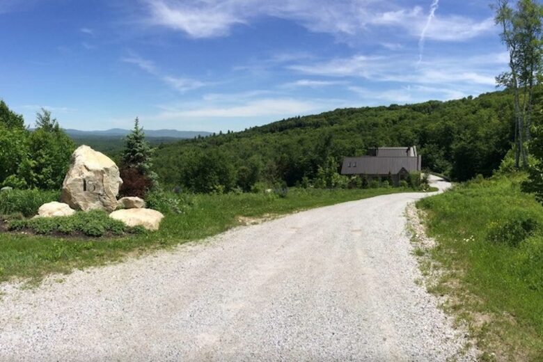 Stratton Mountain Contemporary Home - Winhall, Vermont
