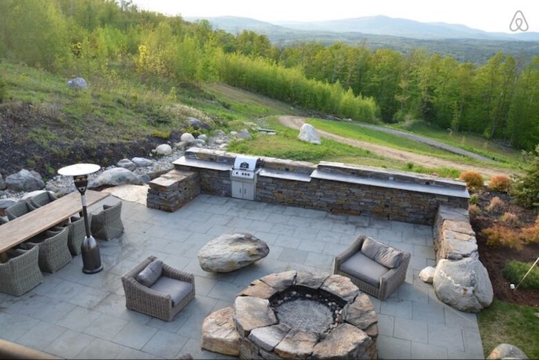 Stratton Mountain Contemporary Home - Winhall, Vermont