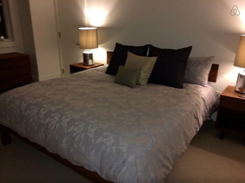 Stratton Mountain Contemporary Home - Winhall, Vermont