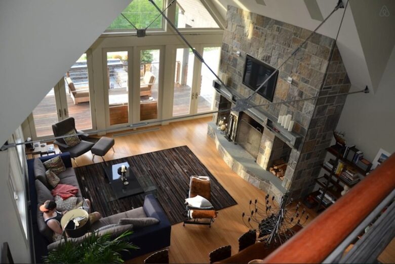 Stratton Mountain Contemporary Home - Winhall, Vermont