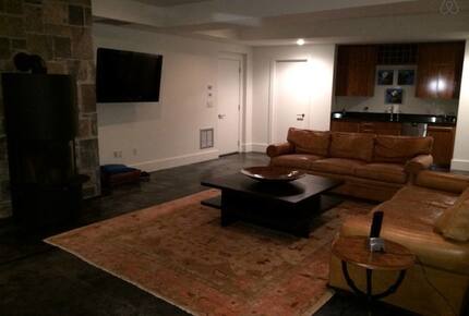 Stratton Mountain Contemporary Home - Winhall, Vermont