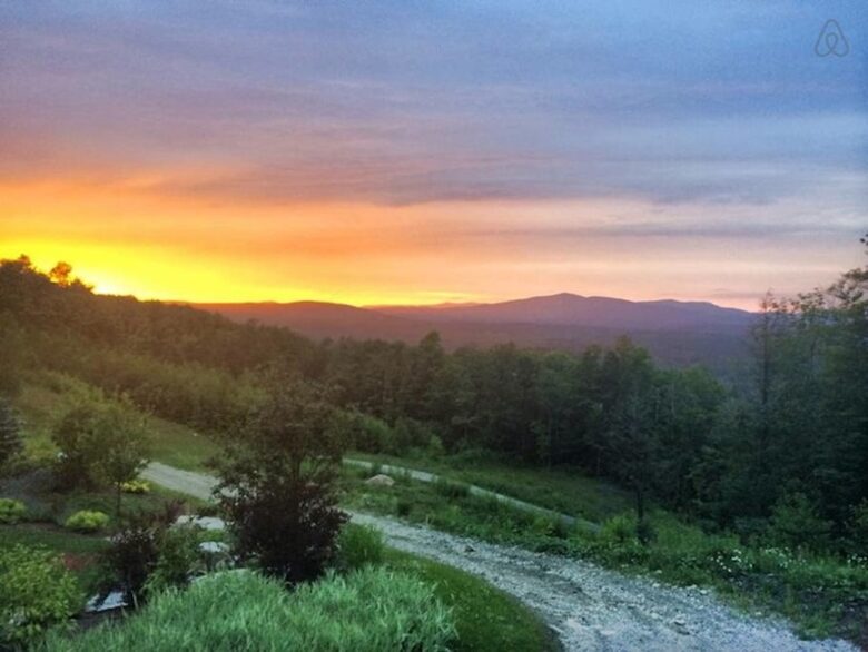 Stratton Mountain Contemporary Home - Winhall, Vermont