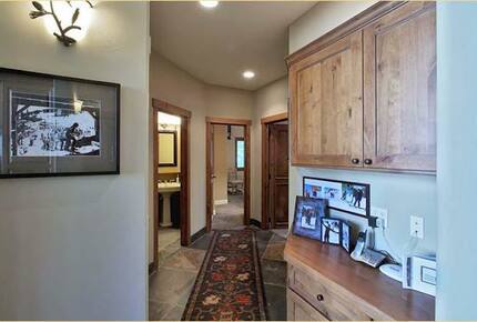 Mammoth Lakes Luxury Living - Mammoth Lakes, California