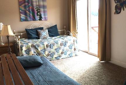 Lakefront Yosemite Mountain Getaway - Yosemite Bass Lake, California