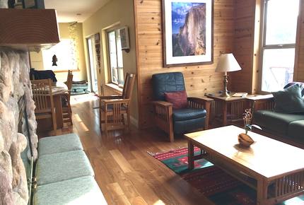 Lakefront Yosemite Mountain Getaway - Yosemite Bass Lake, California