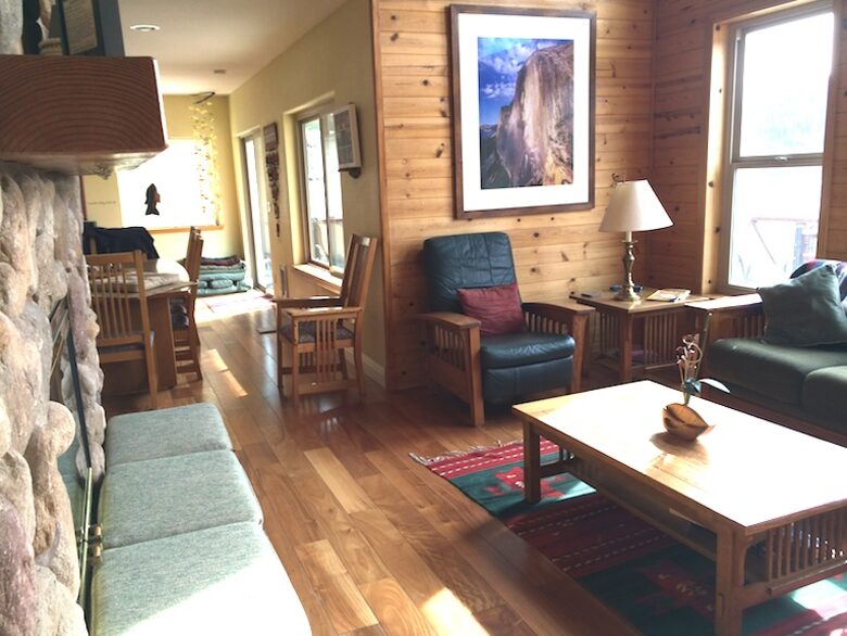 Lakefront Yosemite Mountain Getaway - Yosemite Bass Lake, California