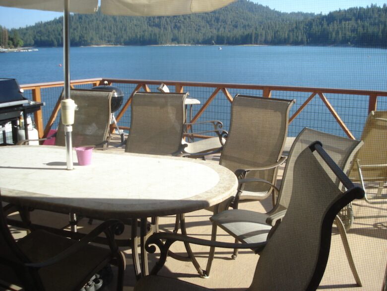 Lakefront Yosemite Mountain Getaway - Yosemite Bass Lake, California