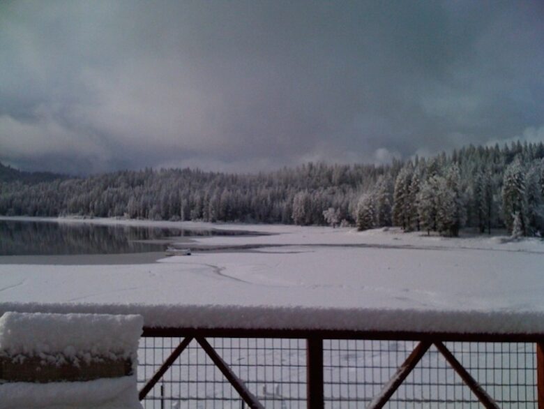 Lakefront Yosemite Mountain Getaway - Yosemite Bass Lake, California