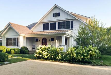 Custom East Hampton Village Home - East Hampton, New York