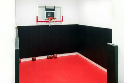 Custom East Hampton Village Home - East Hampton, New York