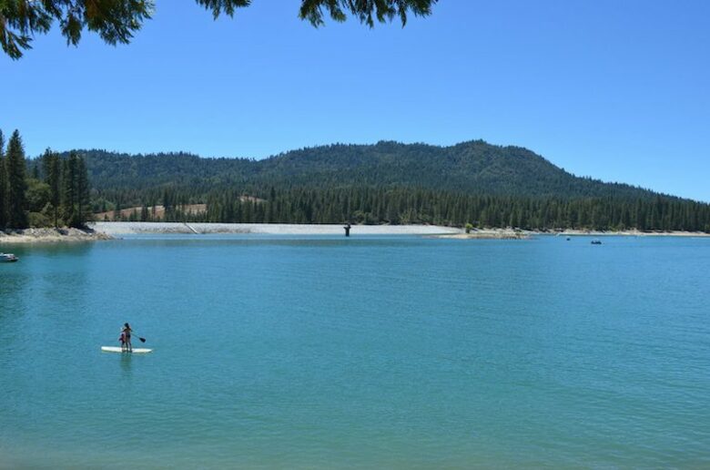 Lakefront Yosemite Mountain Getaway - Yosemite Bass Lake, California