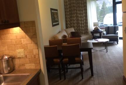 Resort at Squaw Creek, Lake Tahoe Ski In/Ski Out - Olympic Valley, California