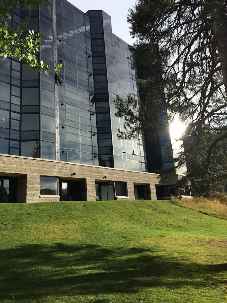 Resort at Squaw Creek, Lake Tahoe Ski In/Ski Out - Olympic Valley, California