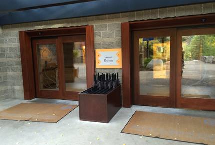 Resort at Squaw Creek, Lake Tahoe Ski In/Ski Out - Olympic Valley, California