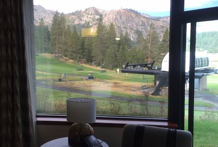 Resort at Squaw Creek, Lake Tahoe Ski In/Ski Out - Olympic Valley, California