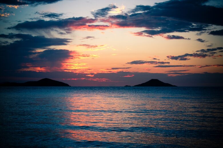 Sunset Watch - Caribbean Beachfront - Nail Bay, Virgin Islands, British