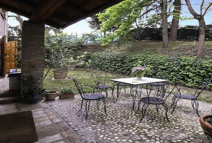 Amazing Villa Monte Quercione - Bologna, Italy