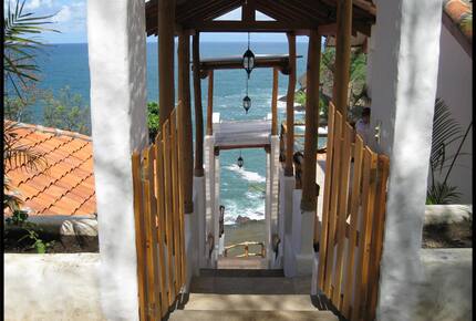 La Joya - Bahia Gigante, Nicaragua