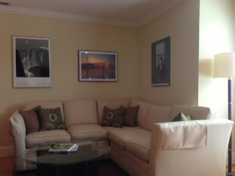 UNC Tickets & Townhouse - Chapel Hill, North Carolina