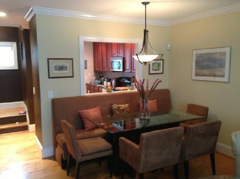 UNC Tickets & Townhouse - Chapel Hill, North Carolina