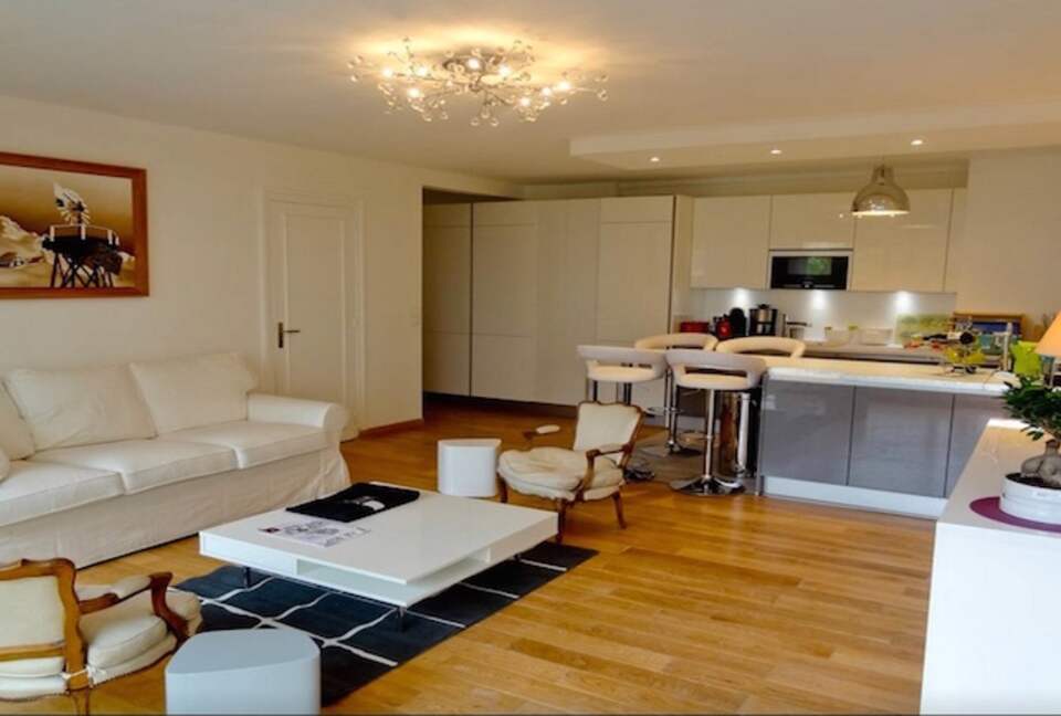 Posh Paris Residence - Paris, France