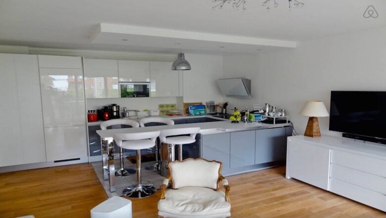 Posh Paris Residence - Paris, France