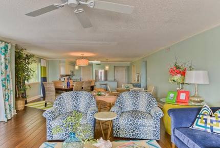 Oceanfront St Simons Village Condo - St Simons Island, Georgia