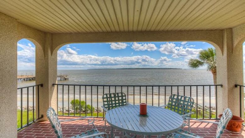 Oceanfront St Simons Village Condo - St Simons Island, Georgia