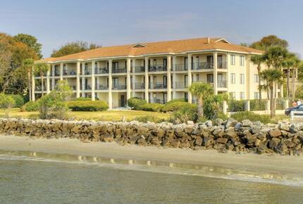 Oceanfront St Simons Village Condo - St Simons Island, Georgia