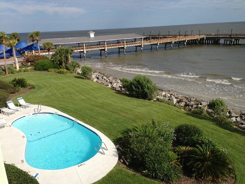 Oceanfront St Simons Village Condo - St Simons Island, Georgia