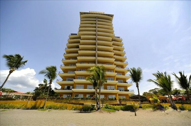 Vista Las Palmas - 3 Bedroom Residence - Jaco, Costa Rica