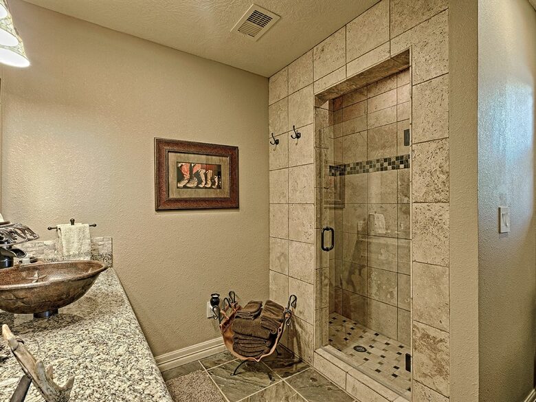 Texas Lake House Getaway - Coldspring, Texas