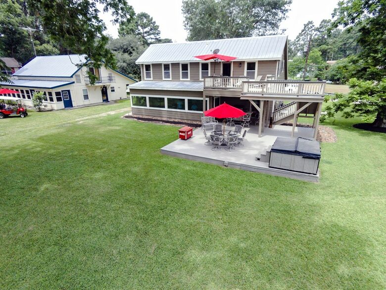 Texas Lake House Getaway - Coldspring, Texas