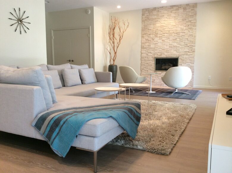 Great room and fireplace seating